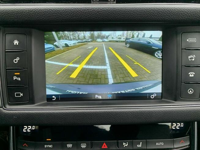 Jaguar XF 2.0d 180 KM