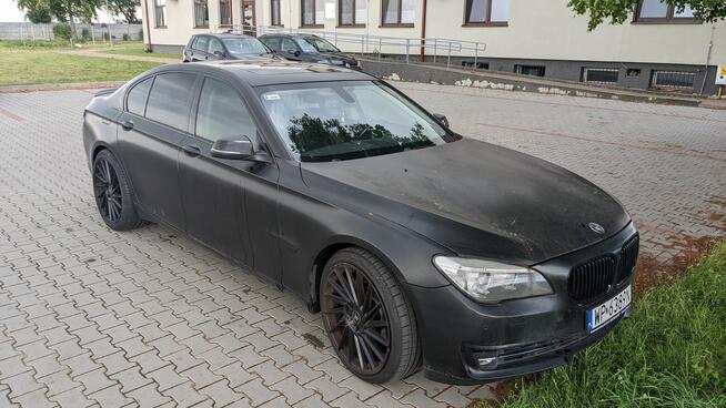 BMW 740 idealny, bezwypadkowy, mały przebieg