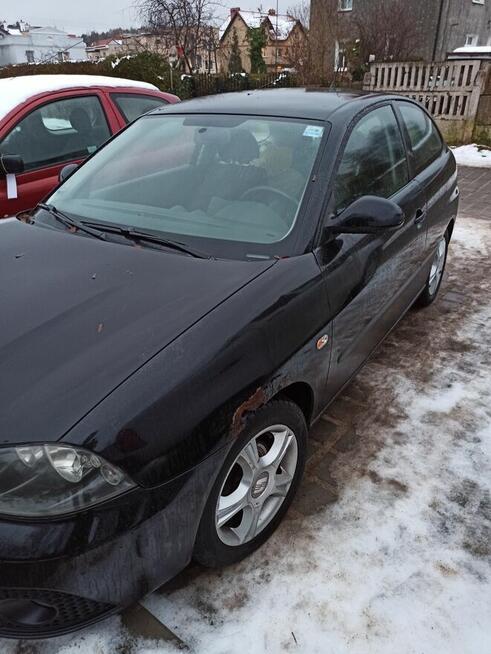 Syndyk sprzeda Seata Ibizę po firmie Przedsiębiorstwo Remax-