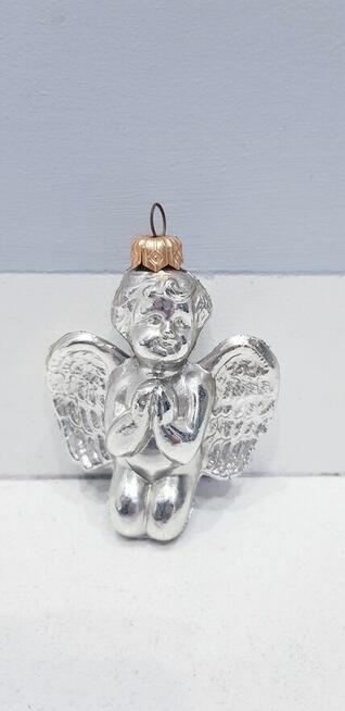 Zestaw starych plastikowo-szklanych ozdób choinkowych