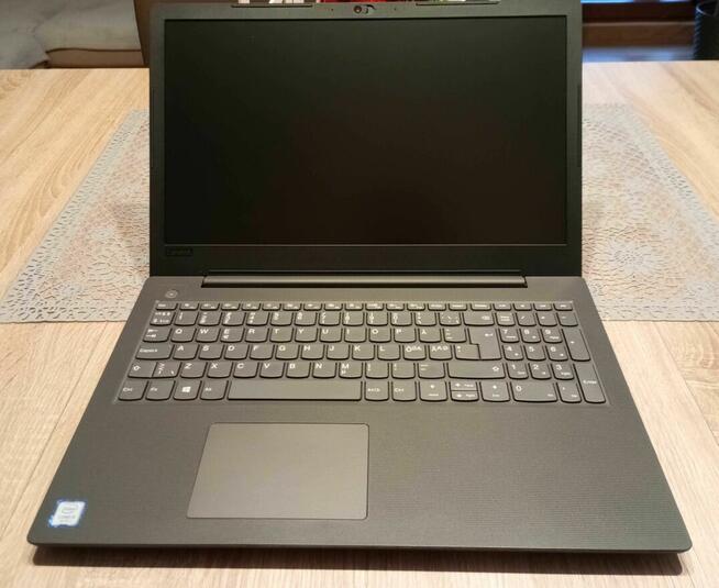 LENOVO V130 15,6 I5-7200U 12GB ram 512ssd win10 Turek