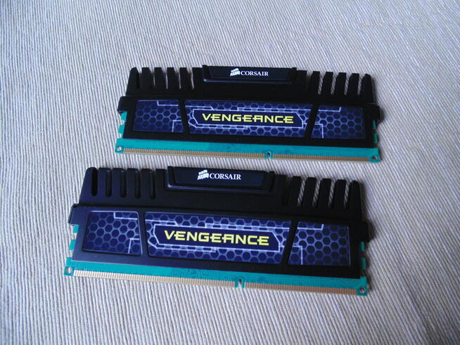 Pamięć RAM Corsair Vengeance DDR3 8GB 1600MHz CL9