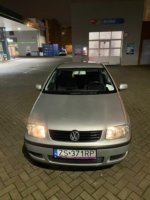 VW POLO 1.4 MPI, BASIS z KLIMATYZACJĄ. 2001r.