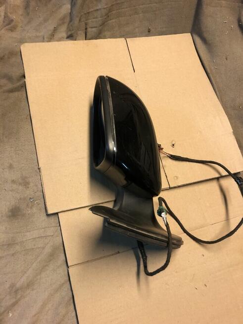 Sprzedam lusterko golf 6