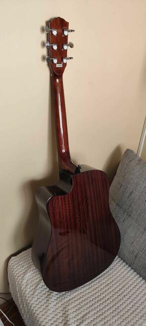 Fender CD-140 SCE Dread.+ twardy case