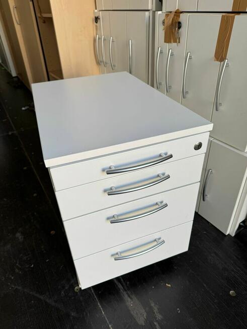 Kontenerek pod biurko biały kontenerki przybiorniki na kółka