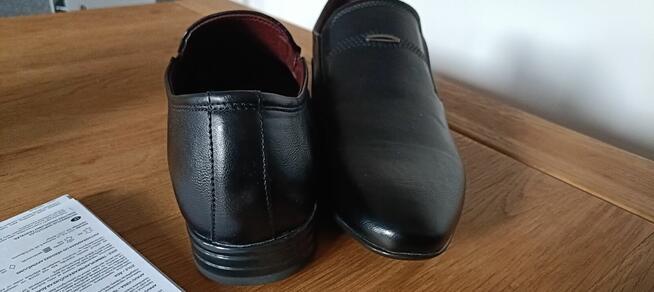 Piękne Męskie stylowe buty 4 pary