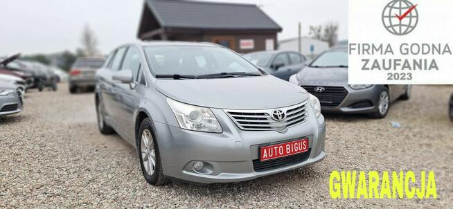 Toyota Avensis Climatronic  navi camera cofania