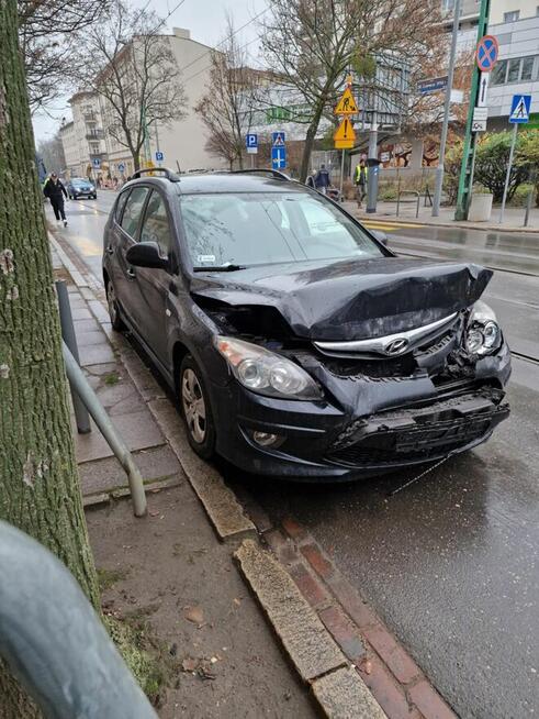 Hyundai i30cw powypadkowy na części