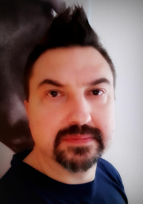 ️ ️Lubię lekko zezowate.