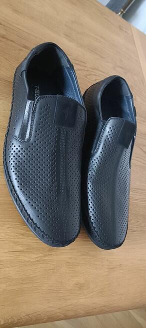 Piękne Męskie stylowe buty 4 pary