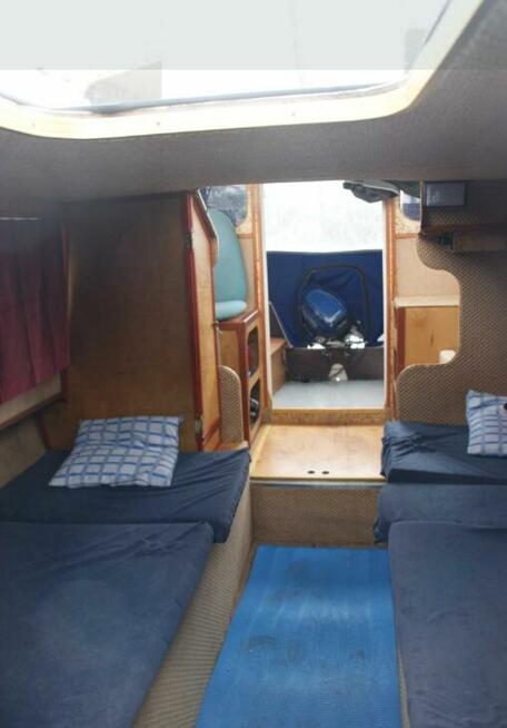 Łódź kabinowa, silnik Volvo i wózek. SPADEK CENY CO DZIEŃ.