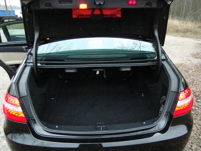 Mercedes E350 blueEff Avangarde AMG 4-Matic