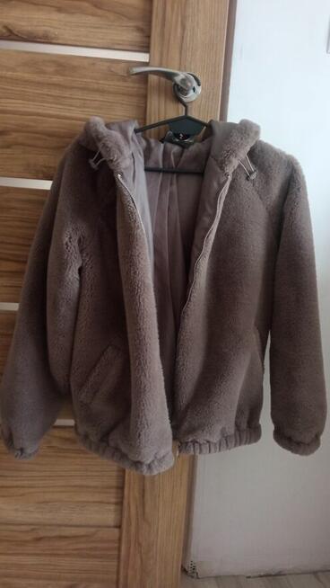 Ubrania na dziewczynkę