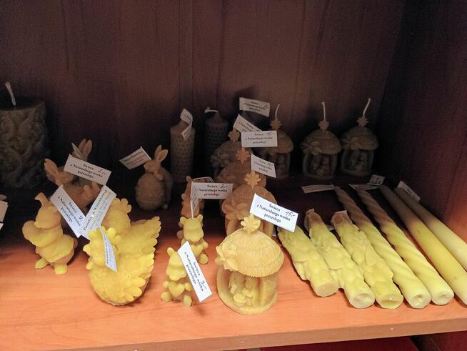 Świece z wosku pszczelego