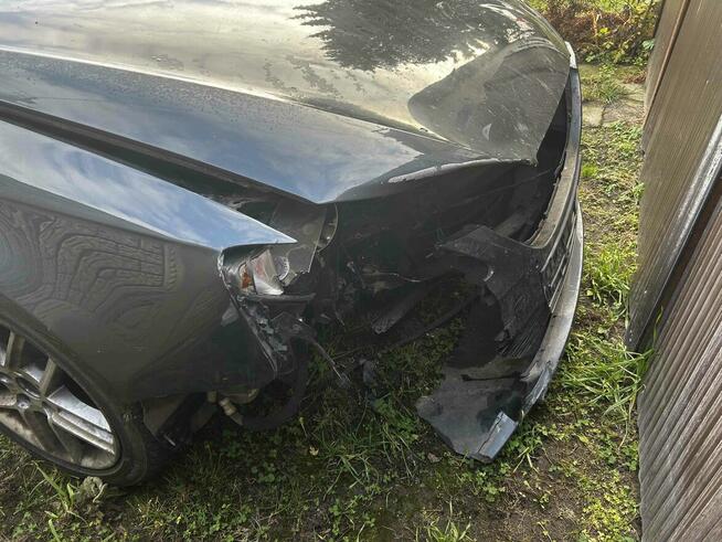 Sprzedam Seat Exo 2.0 diesel uszkodzony