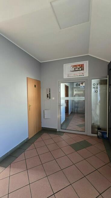 Lokal UŻYTKOWY-PIĘTRO BUDYNKU hand/biur/usług