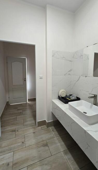 Lokal UŻYTKOWY-PIĘTRO BUDYNKU hand/biur/usług