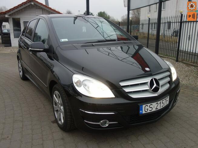 Mercedes B 200 2011 2.0 benzyna 136km automat grzane fotele navi xenon