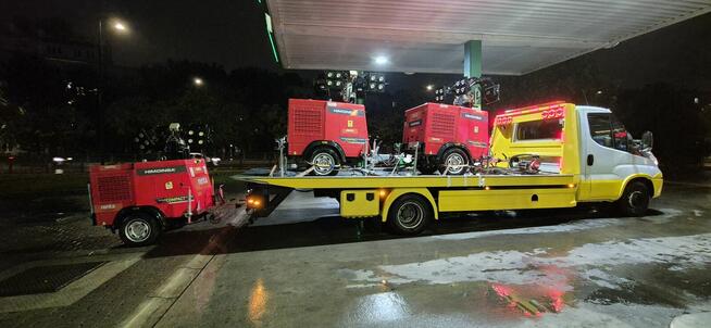 Holowanie Laweta Warszawa Pomoc Drogowa