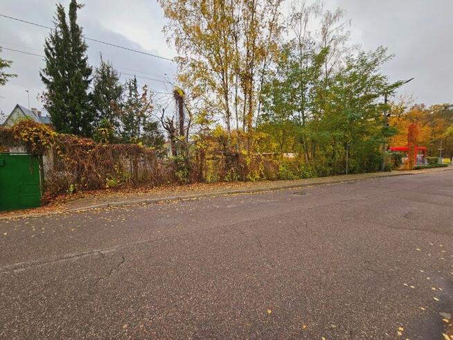 Słupno gm. Słupno, ul. Krótka, Sosnowa, działka z domkiem