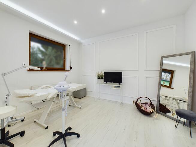 Nowoczesny dom dwulokalowy 270m2 działka 29ar