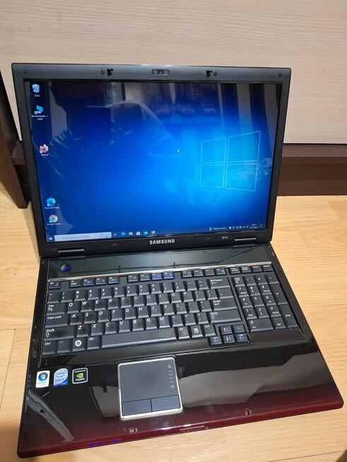 Laptop Samsung R710