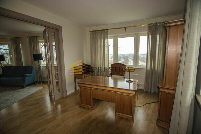 Luksusowy apartament z widokiem na pola Wilanowski