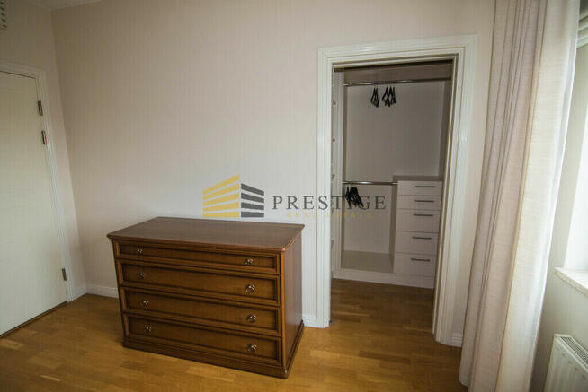 Luksusowy apartament z widokiem na pola Wilanowski