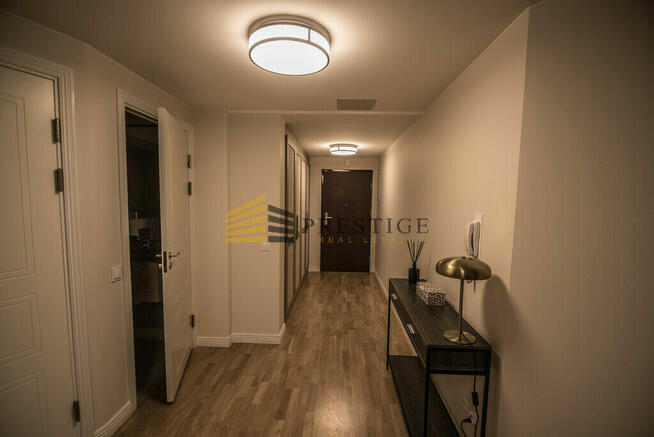 Luksusowy apartament z widokiem na pola Wilanowski