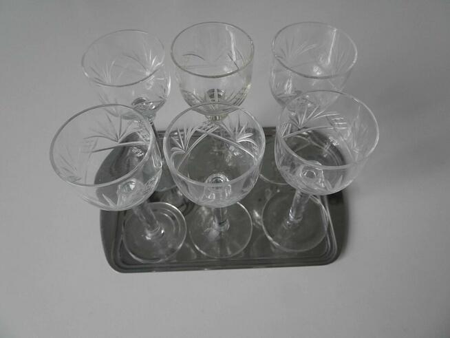 Kieliszki krysztalowe do likieru