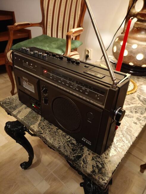 Zabytkowy Radiomagnetofon STERACORD KR650 RFT