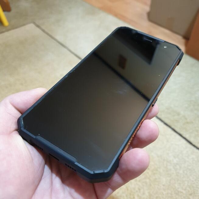 Telefon Hammer Explorer czarno-pomarańczowy