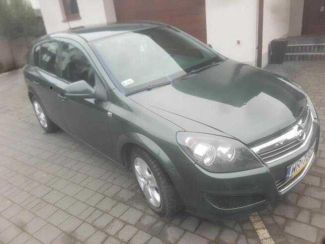 Sprzedam samochód Opel Astra 2010 rok