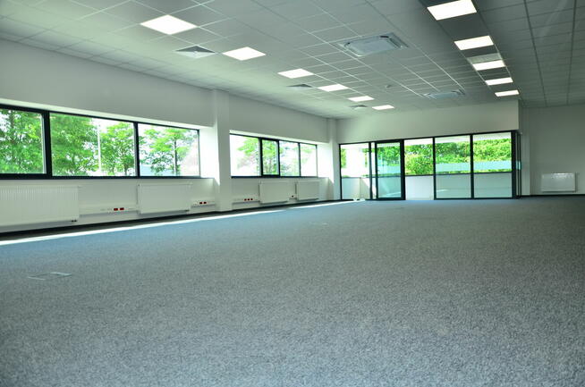 Pomieszczenia biurowe - biuro Żerniki