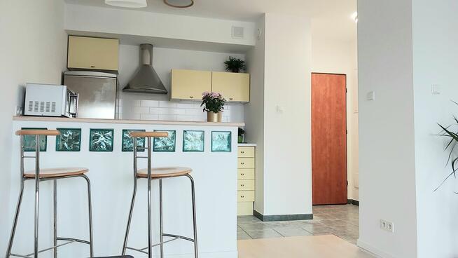 Ochota kameralne z balkonem wynajmę