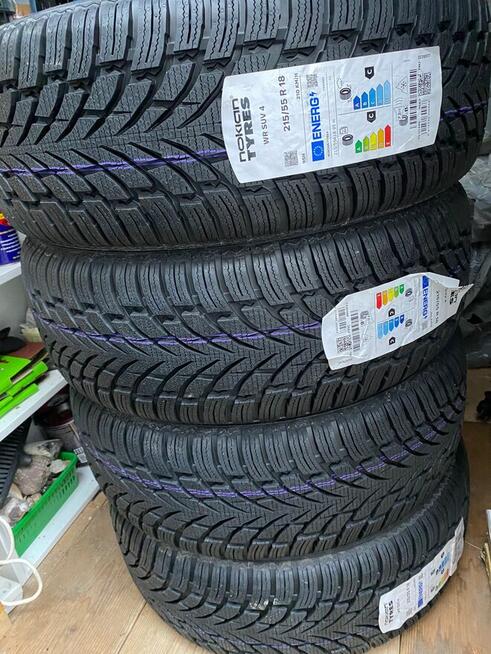 Opony zimowe Nokian WR SUV 4 215/55 R18 Nowe