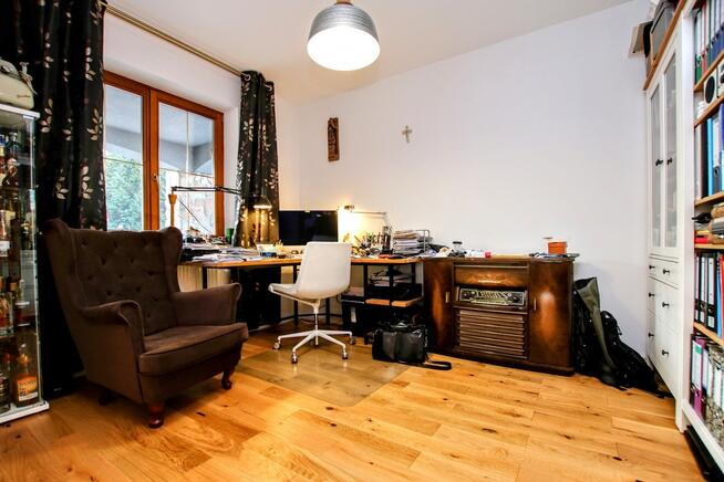 stylowy dom, duża działka, zaciszna okolica