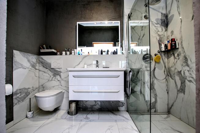 stylowy dom, duża działka, zaciszna okolica