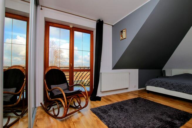 stylowy dom, duża działka, zaciszna okolica