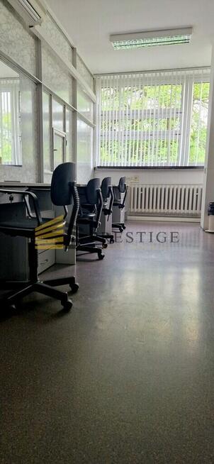 Budynek biurowo-usługowy Centrum & Klimatyzacja