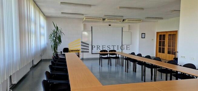 Budynek biurowo-usługowy Centrum & Klimatyzacja