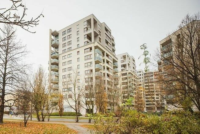 Ochota kameralne z balkonem wynajmę