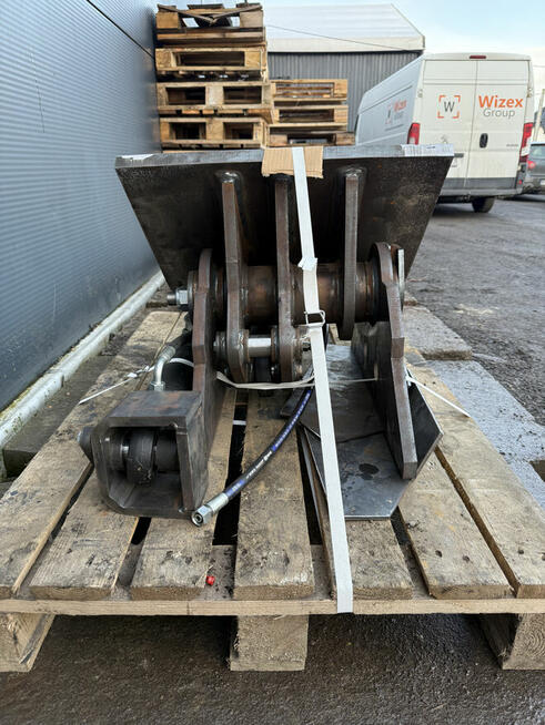 Zawias hydrauliczny do wspawania do koparki 9,5-13t