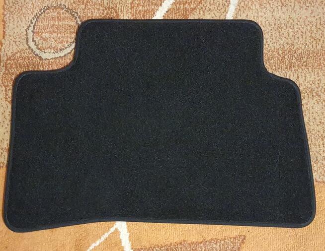 Oryginalne dywaniki/wycieraczki Toyota Corolla Cross