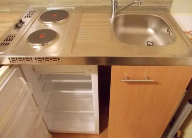 Do najmu wyciszony pokój z kuchnią. Łódź-Widzew(PIANINO)