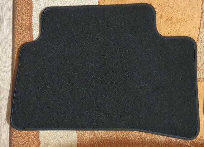 Oryginalne dywaniki/wycieraczki Toyota Corolla Cross