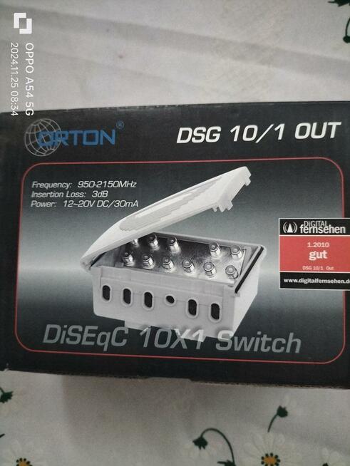 Przełącznik konwerterów satelitarnych Disec 1.2,10x1