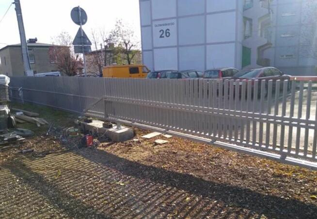 Brama przesuwna