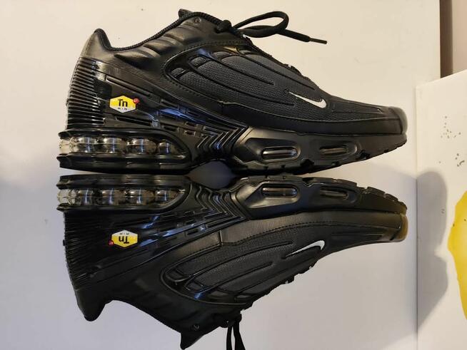 BUTY MĘSKIE NIKE AIR MAX PLUS 3 CJ9684-002
